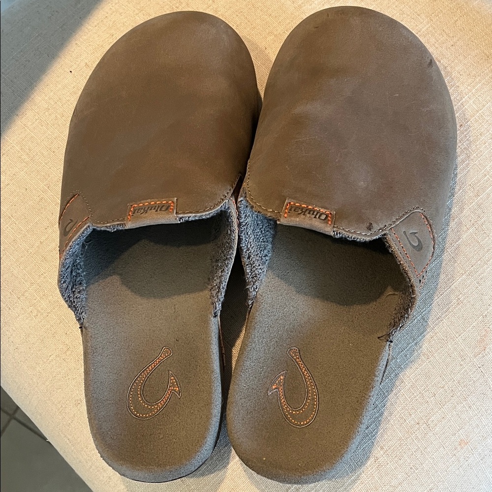 OluKai Men's Brown Leather Slip-On Loafers